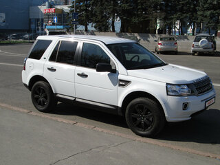 2013 Land Rover Freelander II Рестайлинг 2, белый, 2500000 рублей, вид 1