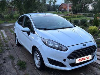 2016 Ford Fiesta Mk6 Рестайлинг, белый, 650000 рублей, вид 3