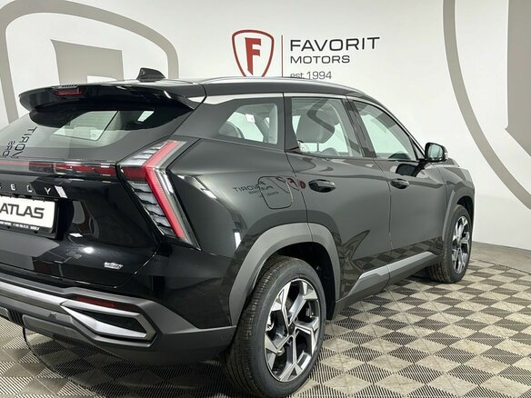 2026 Geely Atlas II, чёрный, 4229462 рублей - вид 1