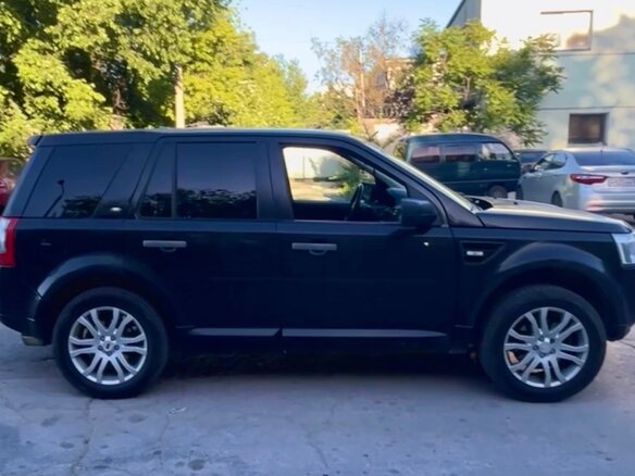 2009 Land Rover Freelander II, чёрный, 998000 рублей - вид 3