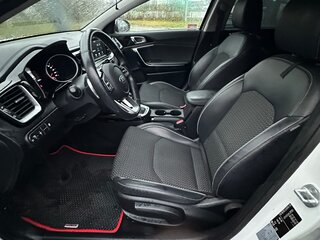 2018 Kia Ceed III, белый, 2050000 рублей, вид 5