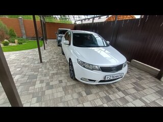 2012 Kia Cerato 6-speed II, белый, 950000 рублей, вид 2