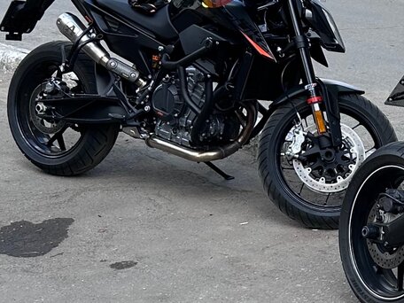 2021 KTM 890 Duke, чёрный, 1150000 рублей, вид 5