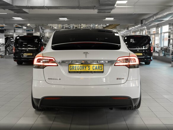 2016 Tesla Model X P90D I, белый, 7500000 рублей - вид 7
