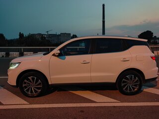 2020 Geely Vision X6 II Рестайлинг 2, белый, 1600000 рублей, вид 4