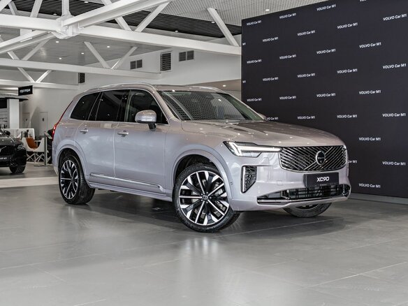 2026 Volvo XC90 B5 II Рестайлинг 2, серебристый, 11980000 рублей - вид 2