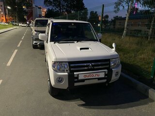 2012 Mitsubishi Pajero Mini II, белый, 700000 рублей, вид 3