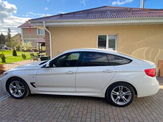 2017 BMW 3 серии Gran Turismo 320i xDrive VI (F3x) Рестайлинг, белый, 2850000 рублей, вид 4