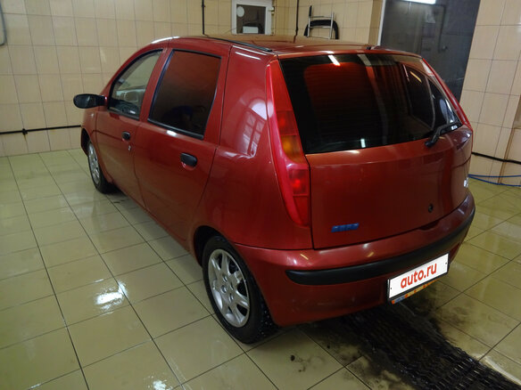 2003 Fiat Punto II, красный - вид 8
