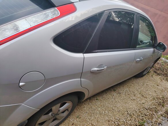 2010 Ford Focus II Рестайлинг, серебристый, 750000 рублей - вид 6
