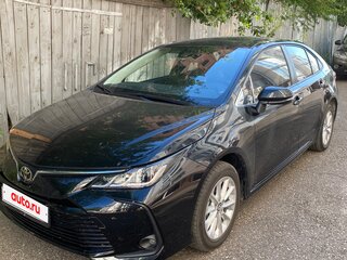 2022 Toyota Corolla XII (E210), чёрный, 1950000 рублей, вид 4