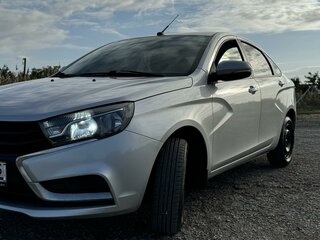2017 Lada (ВАЗ) Vesta I, серебристый, 1080000 рублей, вид 1