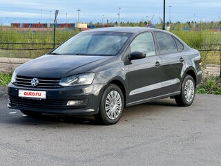 2018 Volkswagen Polo V Рестайлинг, серый, 690000 рублей, вид 1