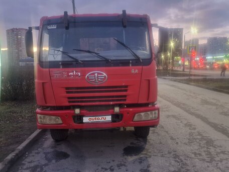 2008 FAW J6 CA3250, красный, 1100000 рублей, вид 1