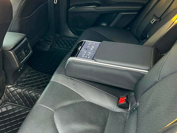 2021 Toyota Camry VIII (XV70) Рестайлинг, чёрный, 2950000 рублей - вид 7