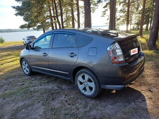 2006 Toyota Prius II Рестайлинг (XW20), серый, 750000 рублей, вид 5