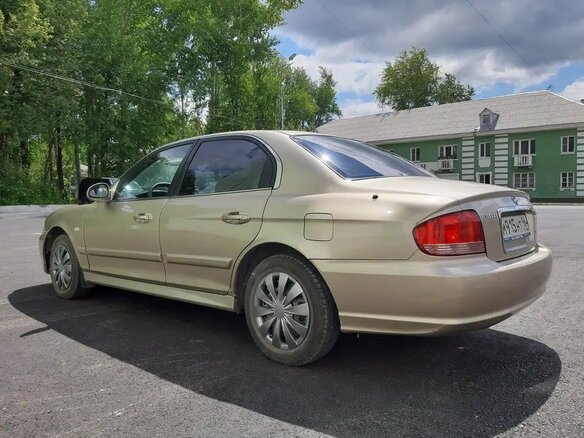 2004 Hyundai Sonata IV (EF) Рестайлинг, бежевый, 500000 рублей - вид 6