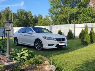 2013 Honda Accord IX, белый, 1680000 рублей, вид 1