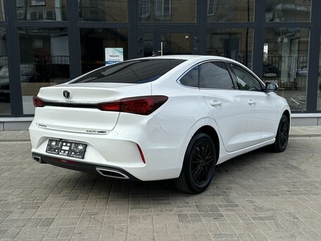 2024 Changan Eado Plus I, белый, 1670000 рублей, вид 3