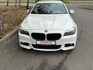 2010 BMW 5 серии 530d VI (F10/F11/F07), белый, 2700000 рублей, вид 4