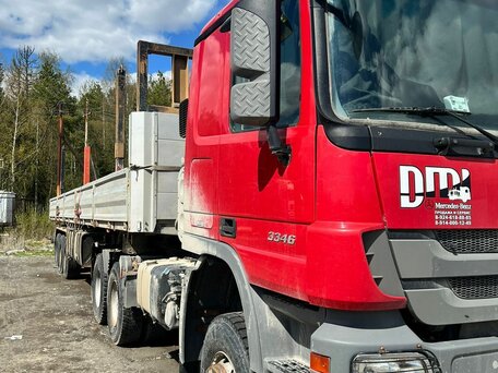 2016 Mercedes-Benz Actros, красный, 9700000 рублей, вид 3