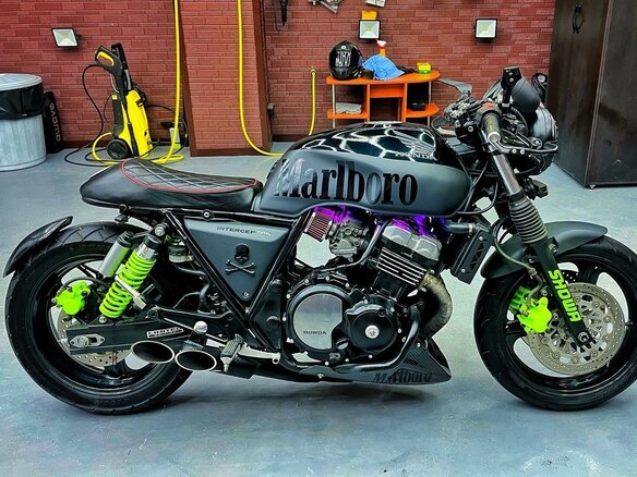 1995 Honda CB 400 Super Four, чёрный, 590000 рублей - вид 2