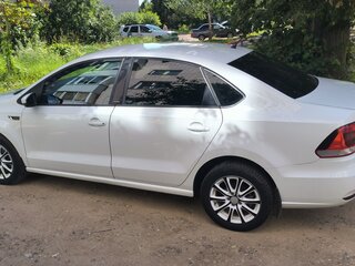 2016 Volkswagen Polo V Рестайлинг, белый, 1100000 рублей, вид 5