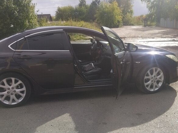 2008 Mazda 6 II (GH), чёрный, 920000 рублей - вид 2