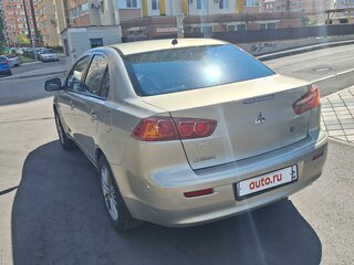 2007 Mitsubishi Lancer X, бежевый, 600000 рублей, вид 4