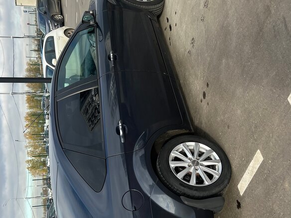2011 Ford Focus II Рестайлинг, серый - вид 7
