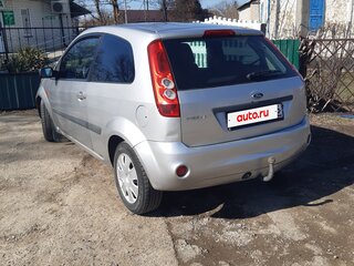 2007 Ford Fiesta Mk5, серебристый, 300000 рублей, вид 4