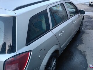 2007 Opel Astra H Рестайлинг, серебристый, 380000 рублей, вид 5