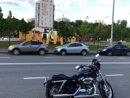 2016 Harley-Davidson Sportster 1200, чёрный, 900000 рублей, вид 1