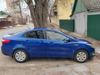 2012 Kia Rio III, синий, 700000 рублей, вид 4