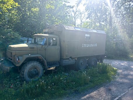 1987 ЗИЛ 131, зелёный, 560000 рублей, вид 1