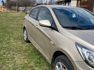 2013 Hyundai Solaris I, бежевый, 510000 рублей, вид 5