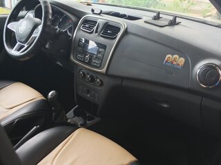 2019 Renault Logan Stepway II Рестайлинг, бежевый, 1650000 рублей, вид 5