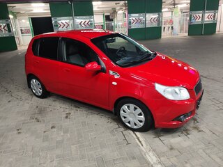 2009 Chevrolet Aveo I Рестайлинг, красный, 500000 рублей, вид 2
