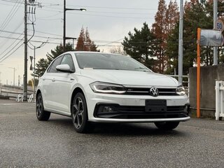 2021 Volkswagen Polo VI (EU Market), белый, 1250000 рублей, вид 3