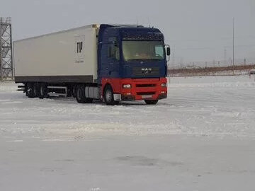 2002 MAN TGA, синий, 3000000 рублей, вид 3
