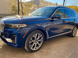 2020 BMW X7 40i I (G07), синий, 8500000 рублей, вид 1