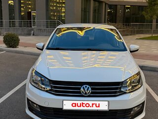 2016 Volkswagen Polo V Рестайлинг, белый, 700000 рублей, вид 3