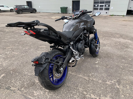 2018 Yamaha Niken, серебристый, 1199000 рублей, вид 5