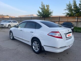 2011 Nissan Teana II (J32) Рестайлинг, белый, 900000 рублей, вид 4