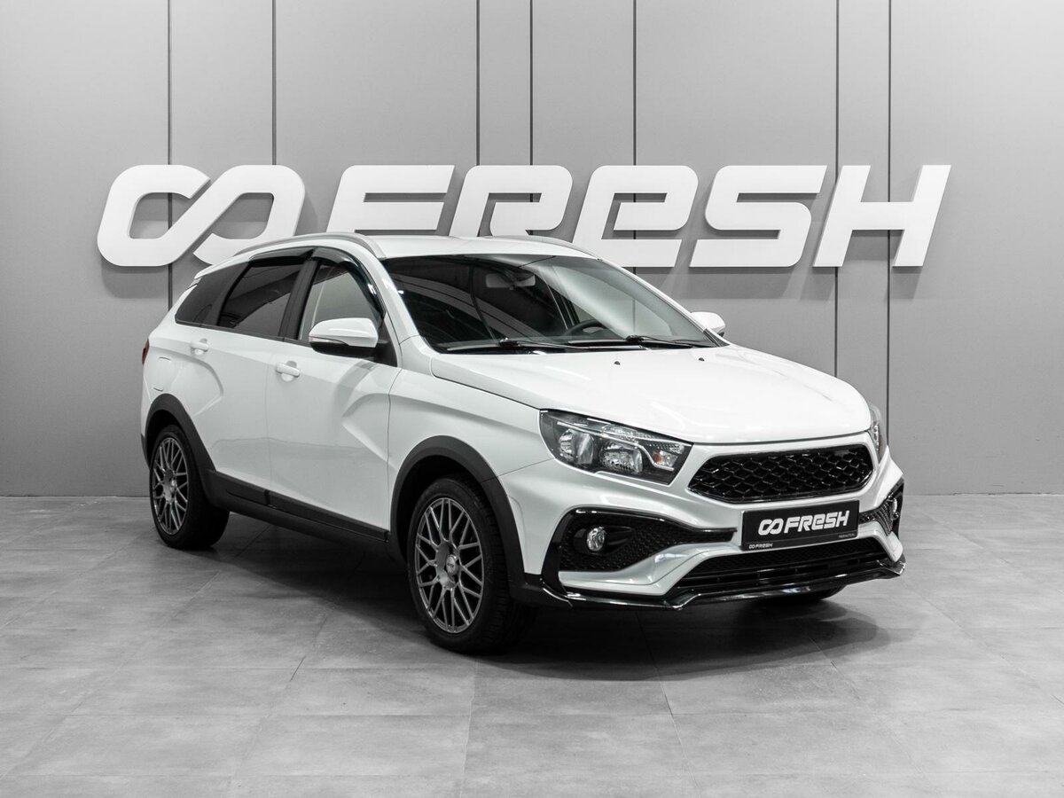 Открыть фотографии: Lada (ВАЗ) Vesta I