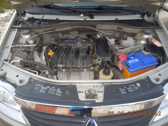 2011 Renault Logan I Рестайлинг, бежевый, 650000 рублей - вид 4