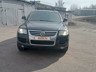 2007 Volkswagen Touareg I Рестайлинг, чёрный, 870000 рублей, вид 3