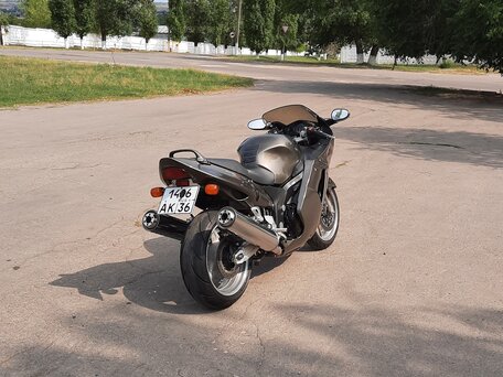 1998 Honda CBR 1100 XX, серый, 440000 рублей, вид 4