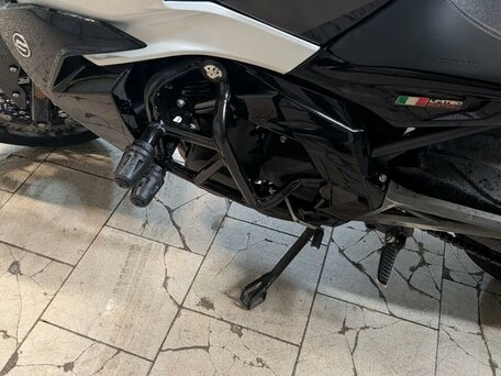 2019 CFMoto 400NK, белый, 400000 рублей, вид 2