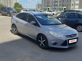 2013 Ford Focus III, серебристый, 900000 рублей, вид 3